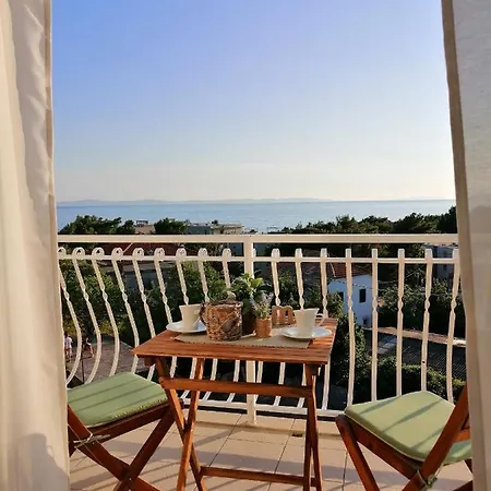 Apartment Near The Sea Podstrana Exterior photo